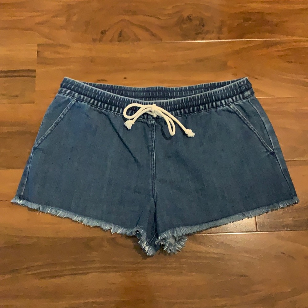 Aerie size M medium denim cut off elastic drawstring waist shorts NWOT